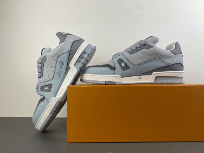 LV snekaers L0000726