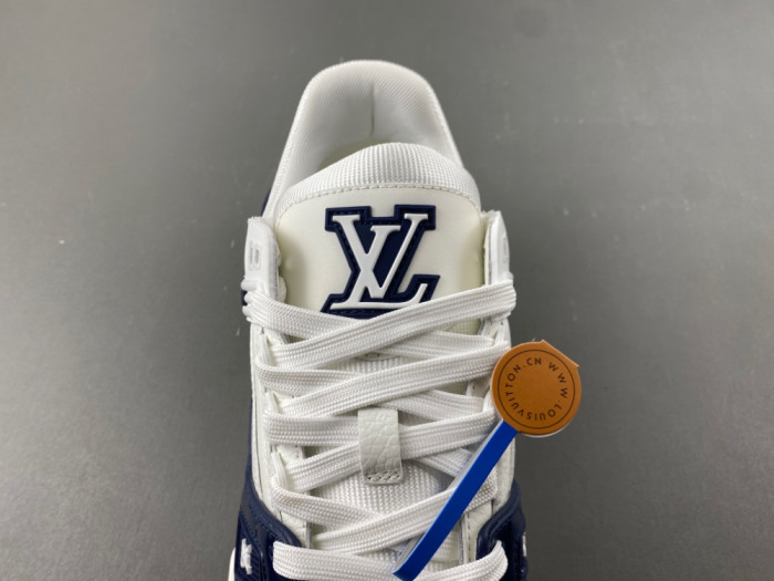 LV snekaers L0000720