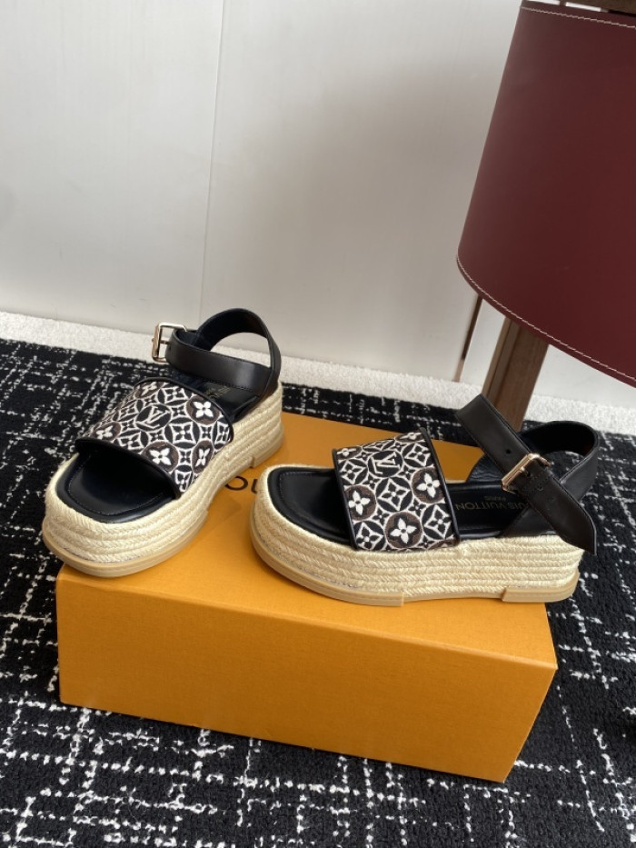 L&V sandal 234