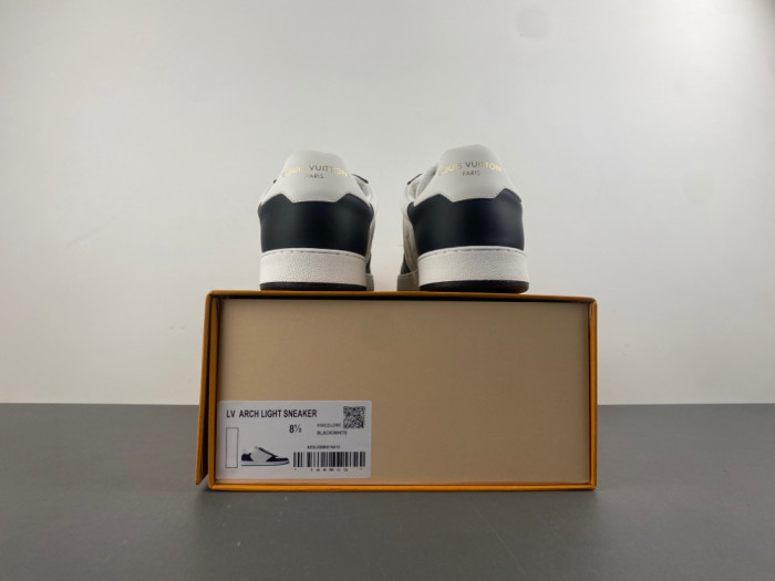 LV snekaers L0000627