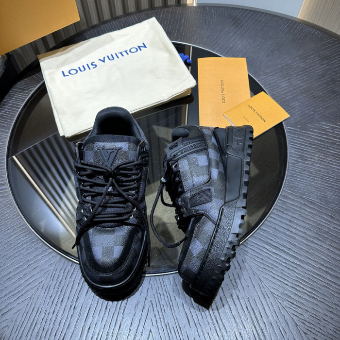 LV snekaers L0000546