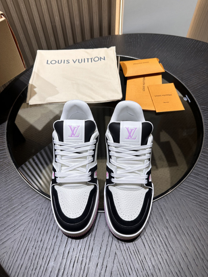 LV snekaers L0000377