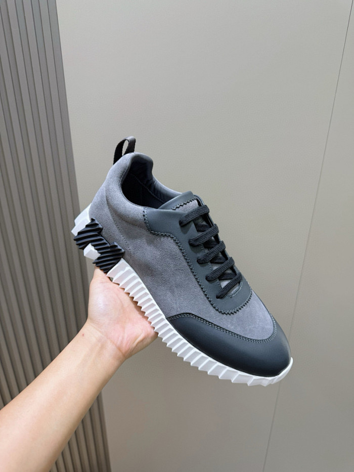 H**me5 snekaers hm104