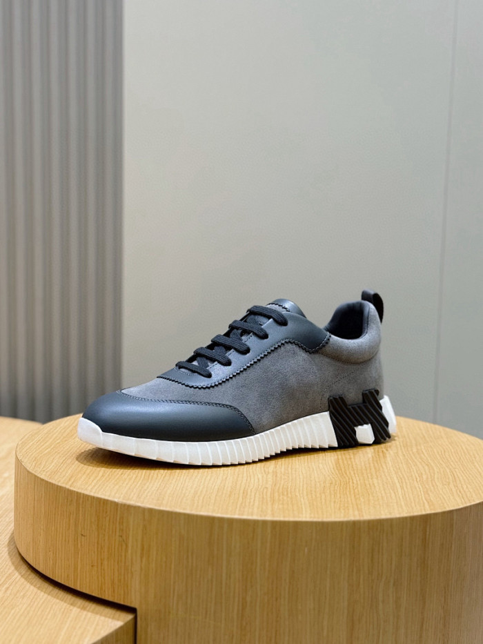 H**me5 snekaers hm104