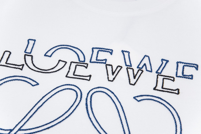 L0ew* t-shirt lw04
