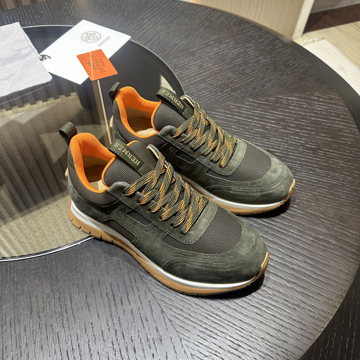 H**me5 snekaers hm052