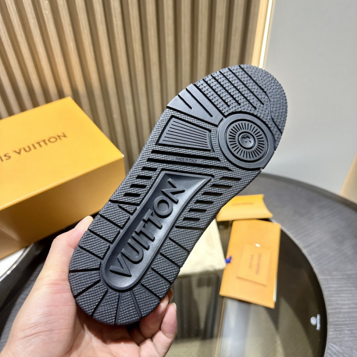 LV snekaers L0000522