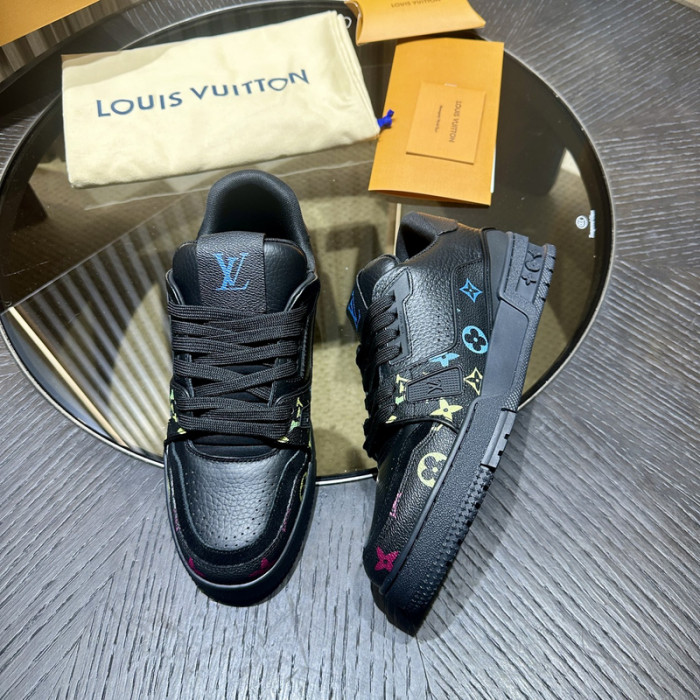 LV snekaers L0000522