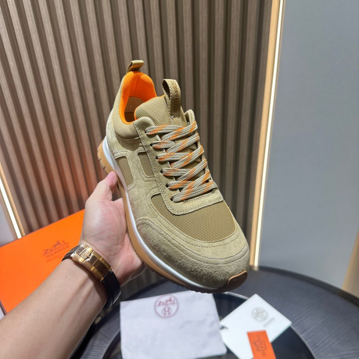 H**me5 snekaers hm051