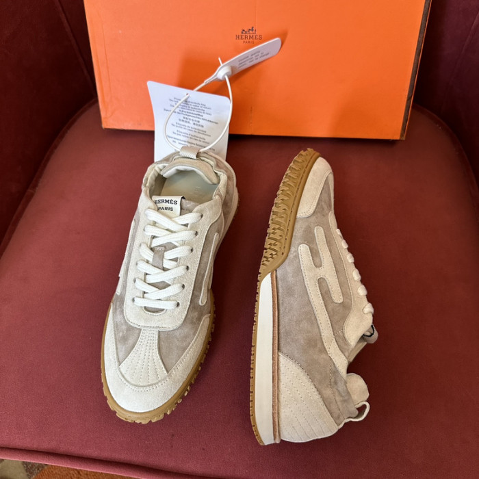 H**me5 snekaers hm040