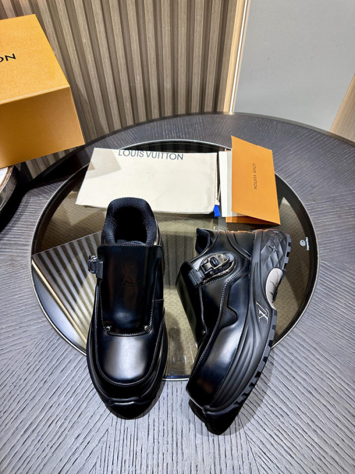 LV snekaers L0000361